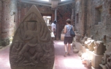 Tháp cổ